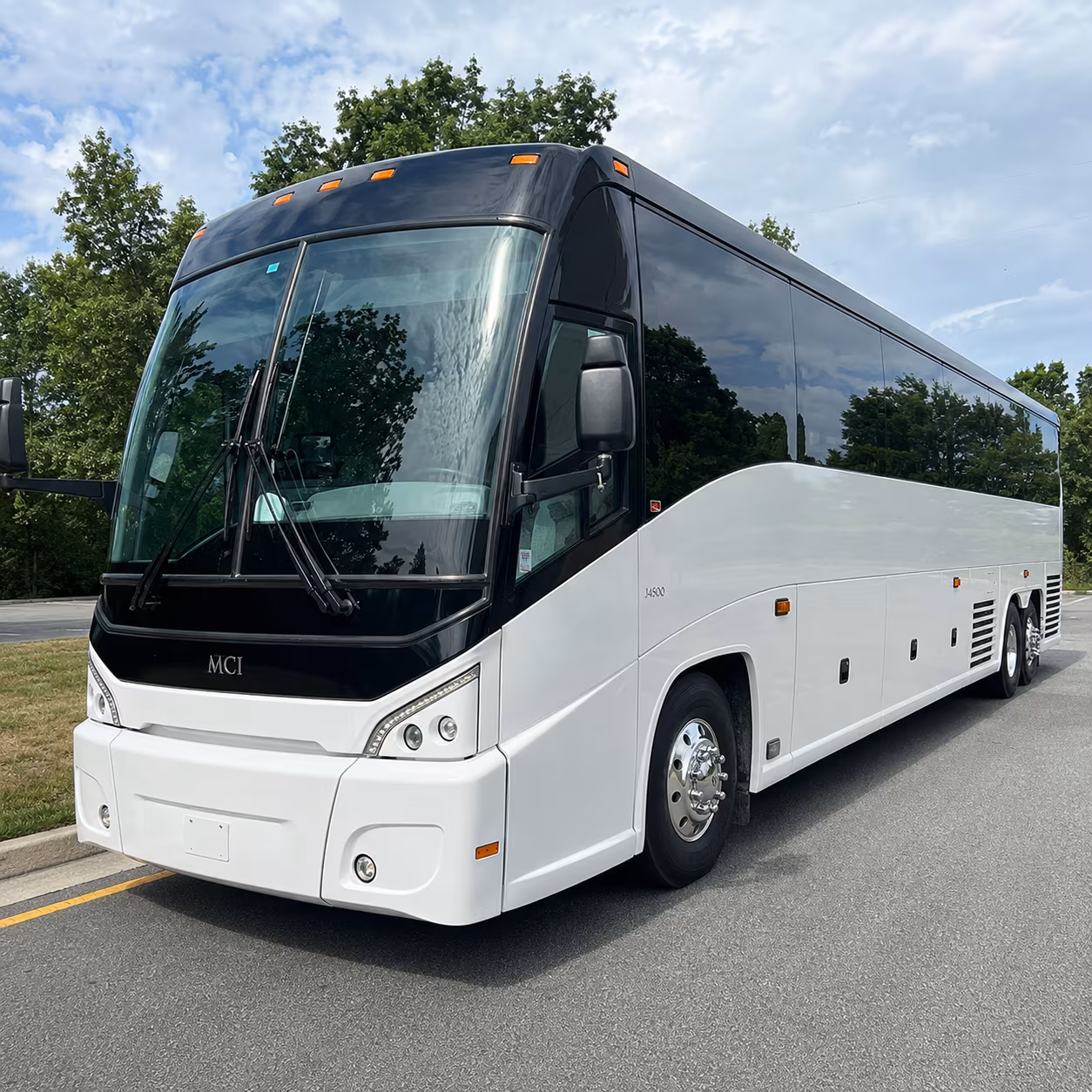 bristol motor speedway charter buses for nascar race weekends