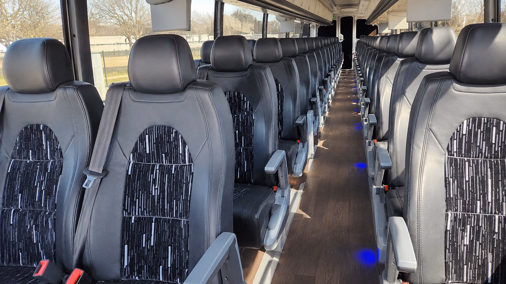 how the distance and duration of your trip affect charter bus rates in knoxville