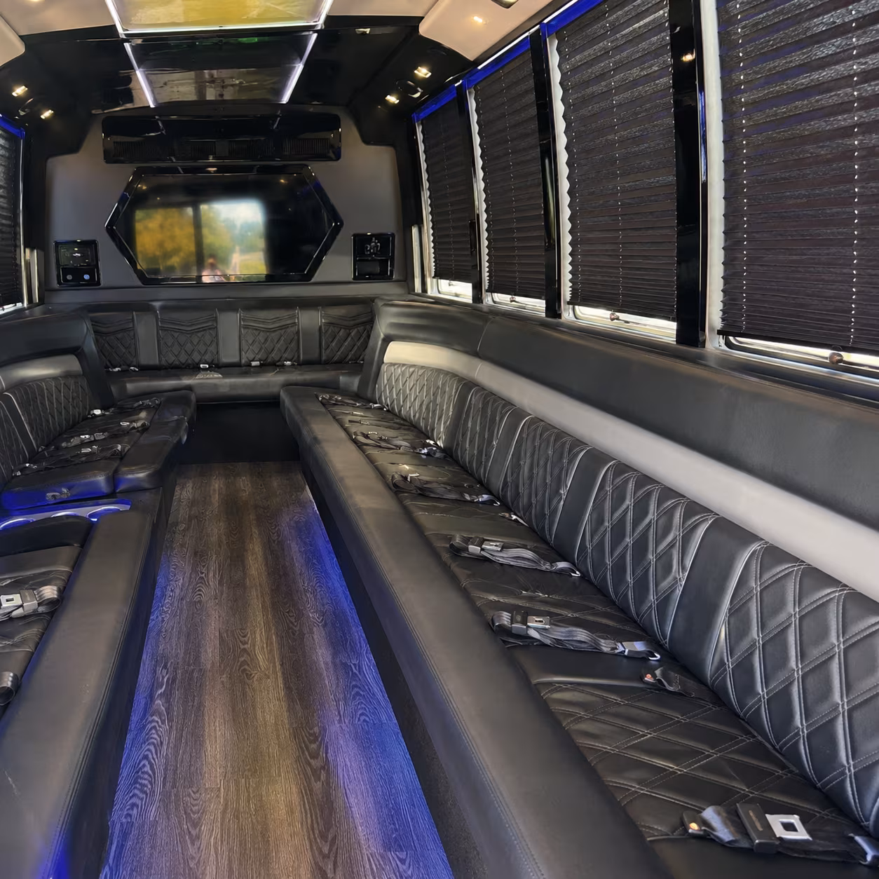 knoxville holiday party bus rental
