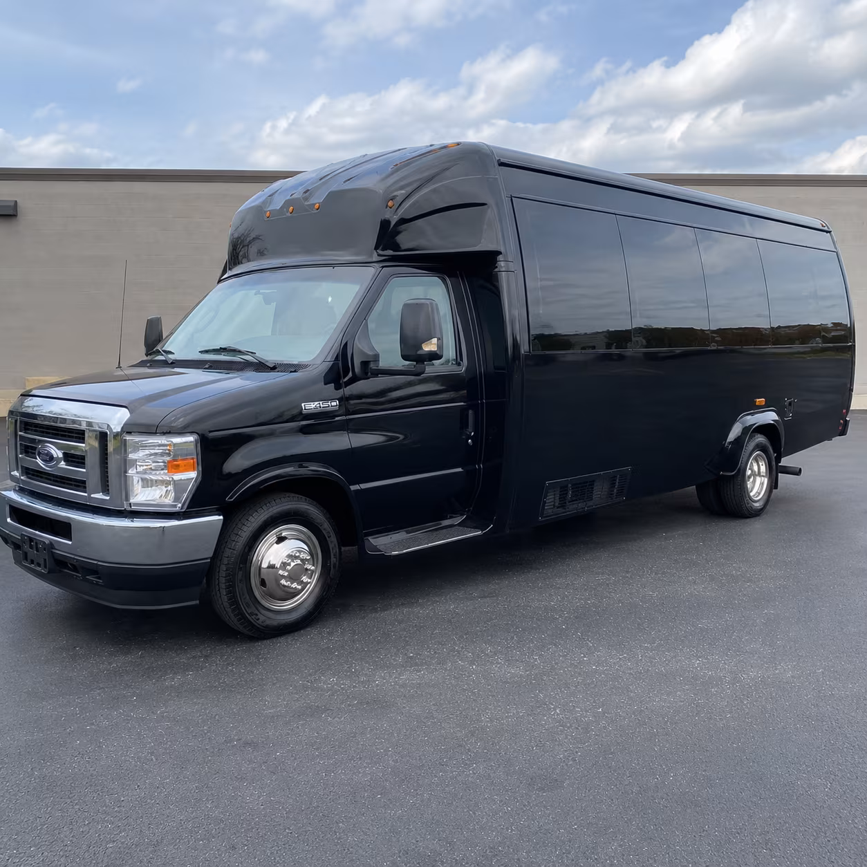 knoxville quinceanera sweet 16 party bus rental